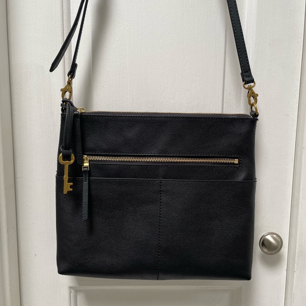 Fossil Fiona Large Crossbody black